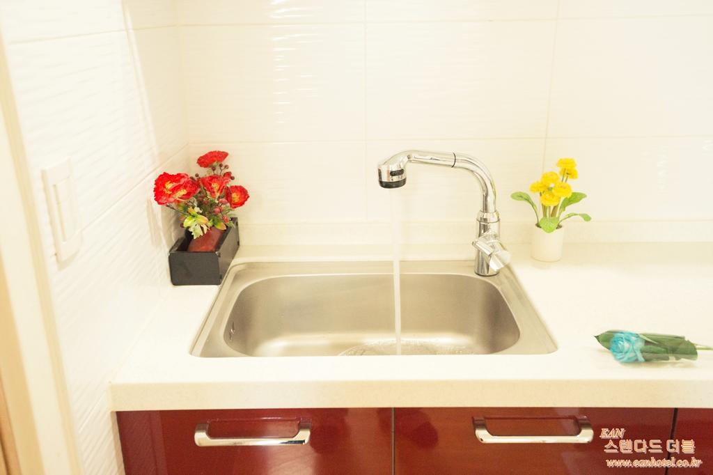 Ean Residence Hotel Daejeon Esterno foto